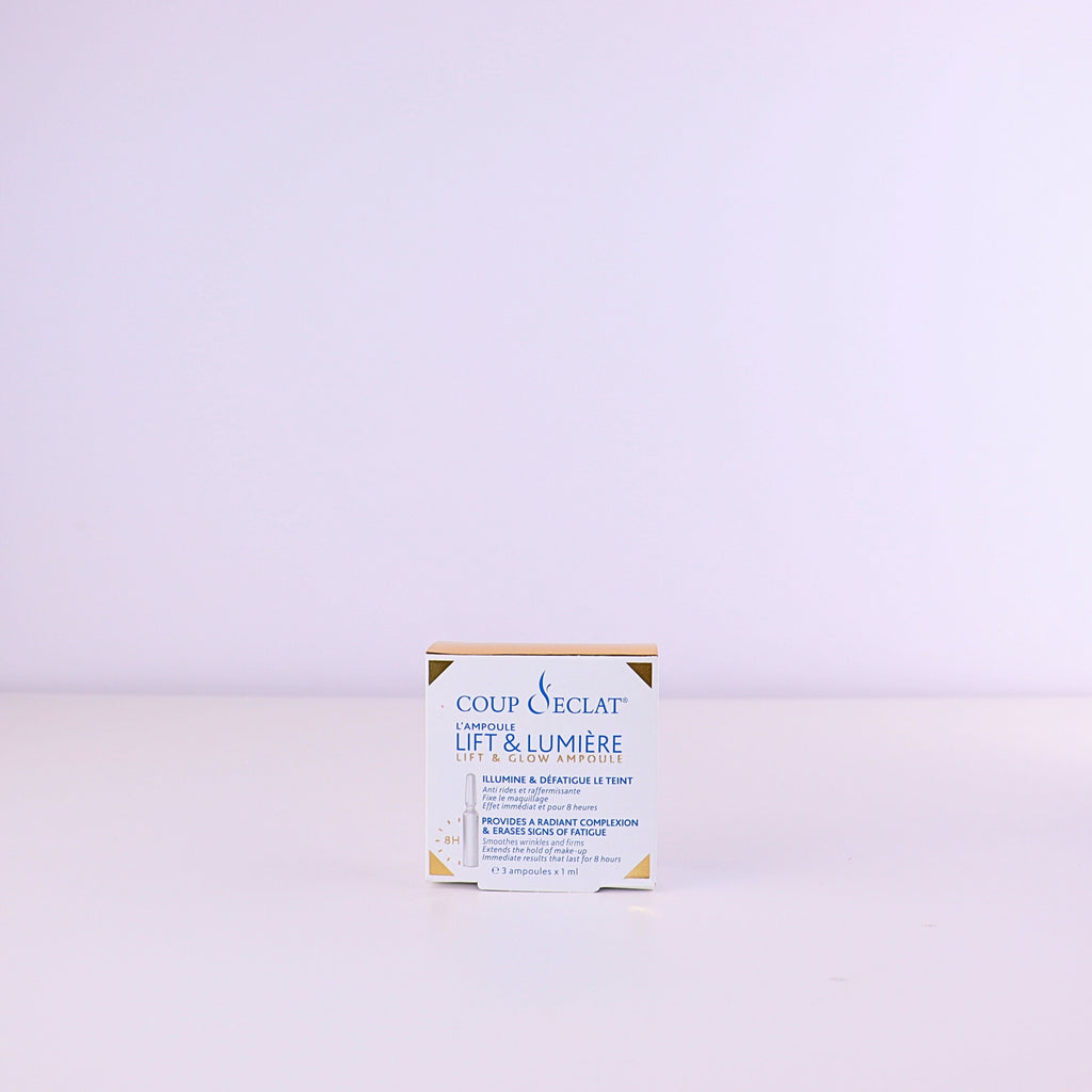 Boîte et ampoules Coup d'Eclat Lift & Lumière 3 × 1 ml