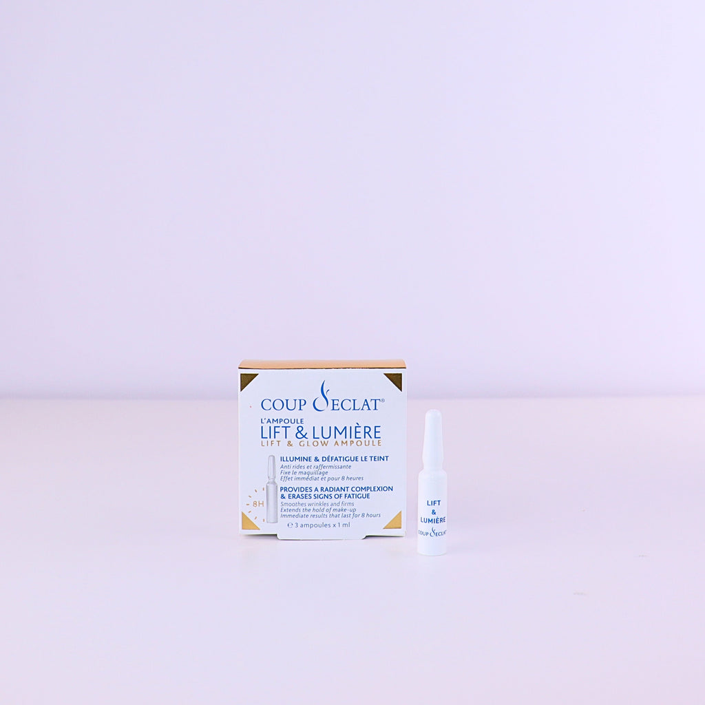 Boîte et ampoules Coup d'Eclat Lift & Lumière 3 × 1 ml