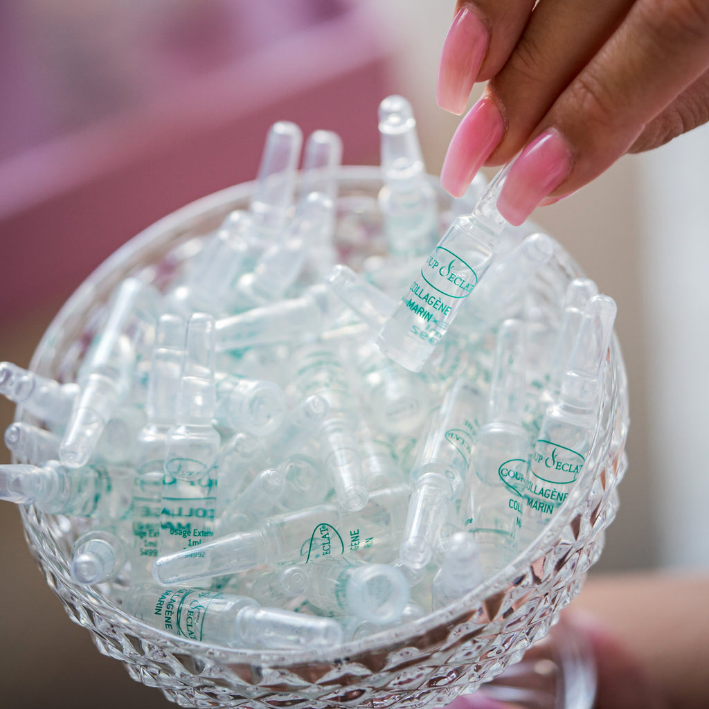 Boîte et ampoules du Concentré Énergétique au Collagène Marin Coup d'Eclat